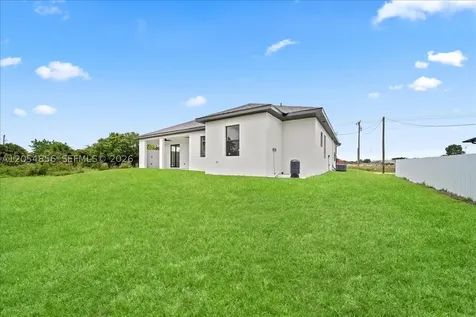 3371 Meadow Road Lehigh Acres FL 33974