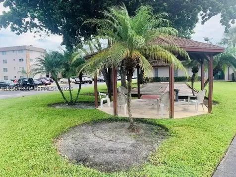 2461 SW 82nd Avenue Davie FL 33324