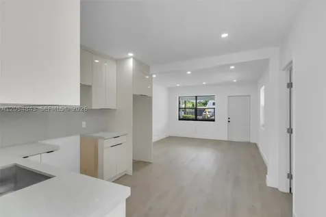 2121 NW 86th Terrace Miami FL 33147