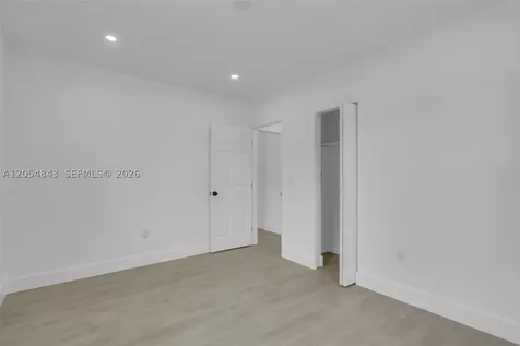 2121 NW 86th Terrace Miami FL 33147