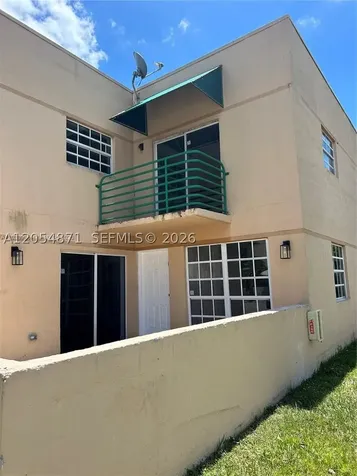 11880 SW 19th Terrace Miami FL 33175