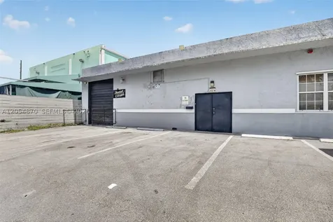 2027 Sherman Street Hollywood FL 33020