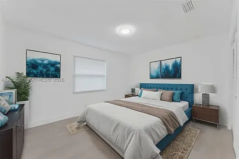19 SE 4th Terrace Dania Beach FL 33004