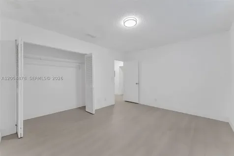 19 SE 4th Terrace Dania Beach FL 33004