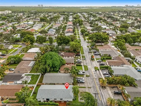 19 SE 4th Terrace Dania Beach FL 33004
