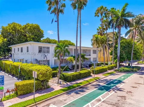 901 Pennsylvania Avenue Miami Beach FL 33139