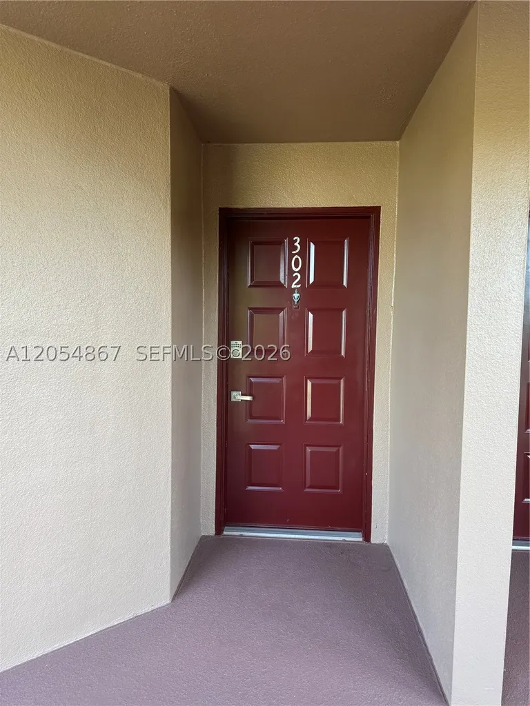 500 SW 130th Terrace Pembroke Pines FL 33027