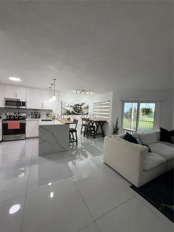 500 SW 130th Terrace Pembroke Pines FL 33027