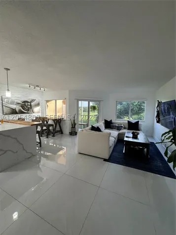 500 SW 130th Terrace Pembroke Pines FL 33027