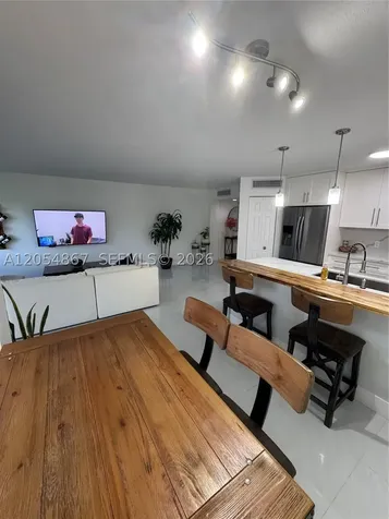500 SW 130th Terrace Pembroke Pines FL 33027