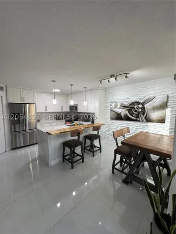 500 SW 130th Terrace Pembroke Pines FL 33027