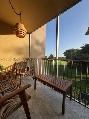 500 SW 130th Terrace Pembroke Pines FL 33027