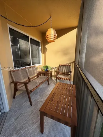 500 SW 130th Terrace Pembroke Pines FL 33027