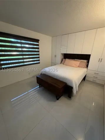 500 SW 130th Terrace Pembroke Pines FL 33027