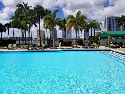18151 NE 31st Court Aventura FL 33160