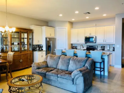 1409 SW 113th Avenue Pembroke Pines FL 33025