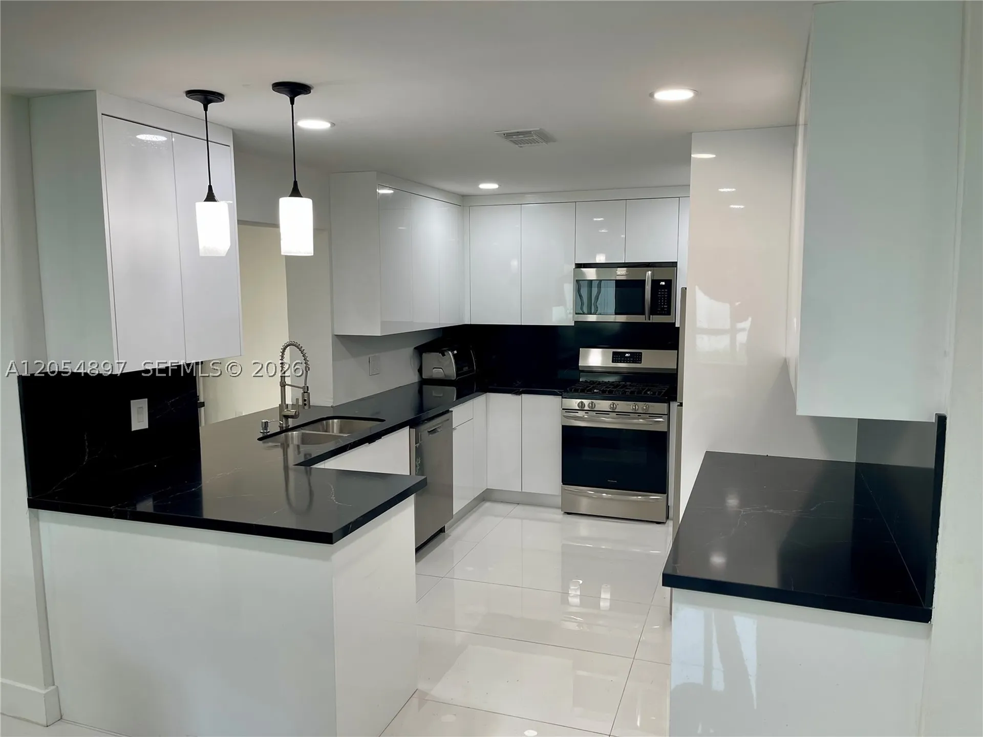6610 Cody Street Hollywood FL 33024