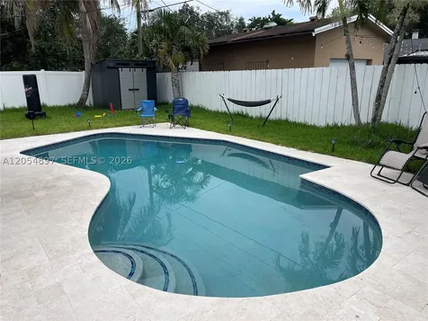6610 Cody Street Hollywood FL 33024