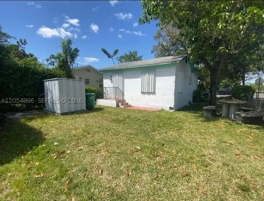 1904 NW 71st Street Miami FL 33147