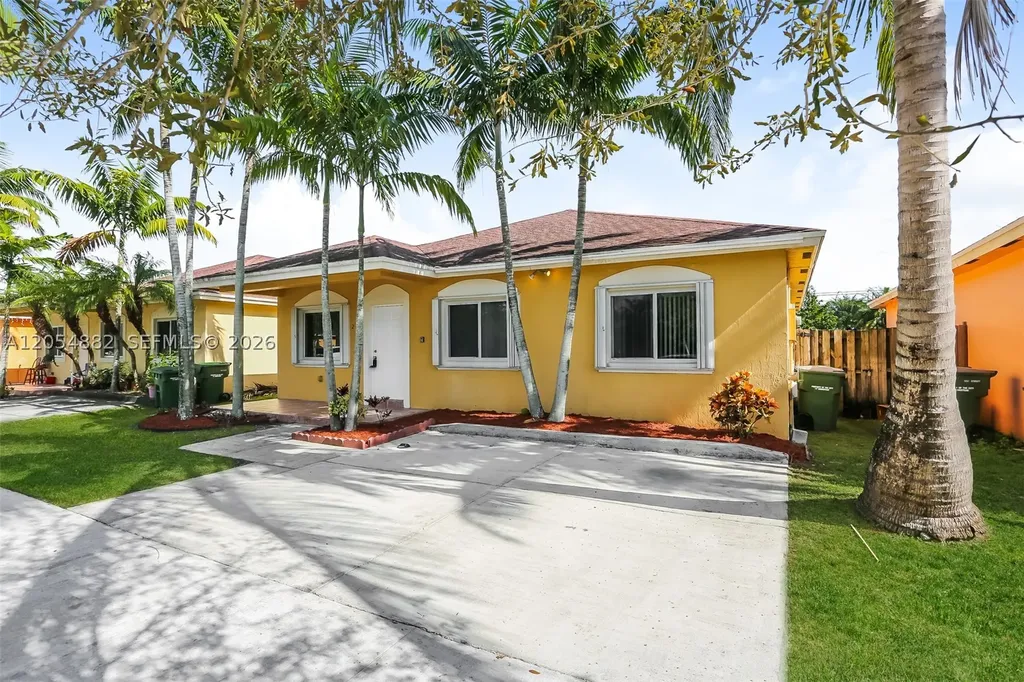 213 SW 15th Place Homestead FL 33030