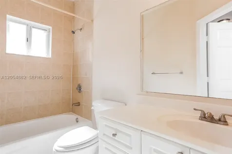 213 SW 15th Place Homestead FL 33030