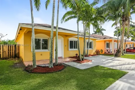 213 SW 15th Place Homestead FL 33030