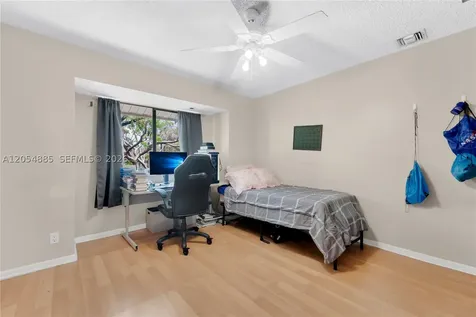 3541 NW 99th Terrace Sunrise FL 33351
