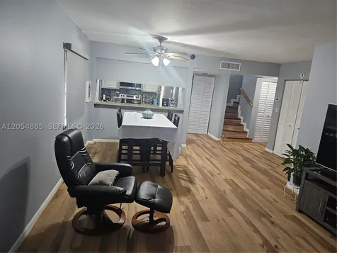 3541 NW 99th Terrace Sunrise FL 33351