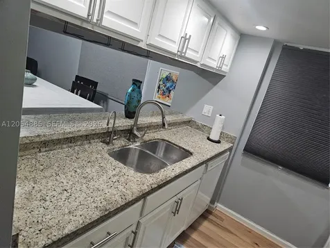 3541 NW 99th Terrace Sunrise FL 33351