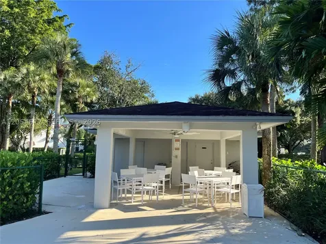 4280 Oaks Terrace Pompano Beach FL 33069