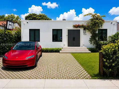 3538 SW 1st Avenue Miami FL 33145