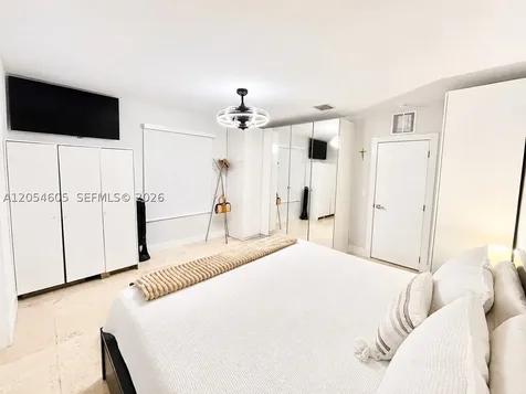 3538 SW 1st Avenue Miami FL 33145