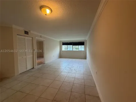 6195 NW 186th Street Hialeah FL 33015