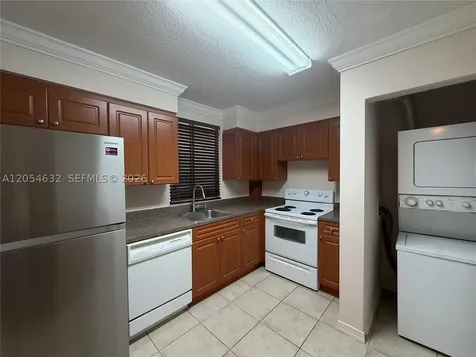 6195 NW 186th Street Hialeah FL 33015