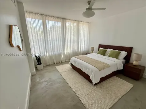 2155 Washington Court Miami Beach FL 33139