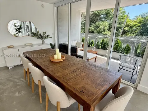 2155 Washington Court Miami Beach FL 33139
