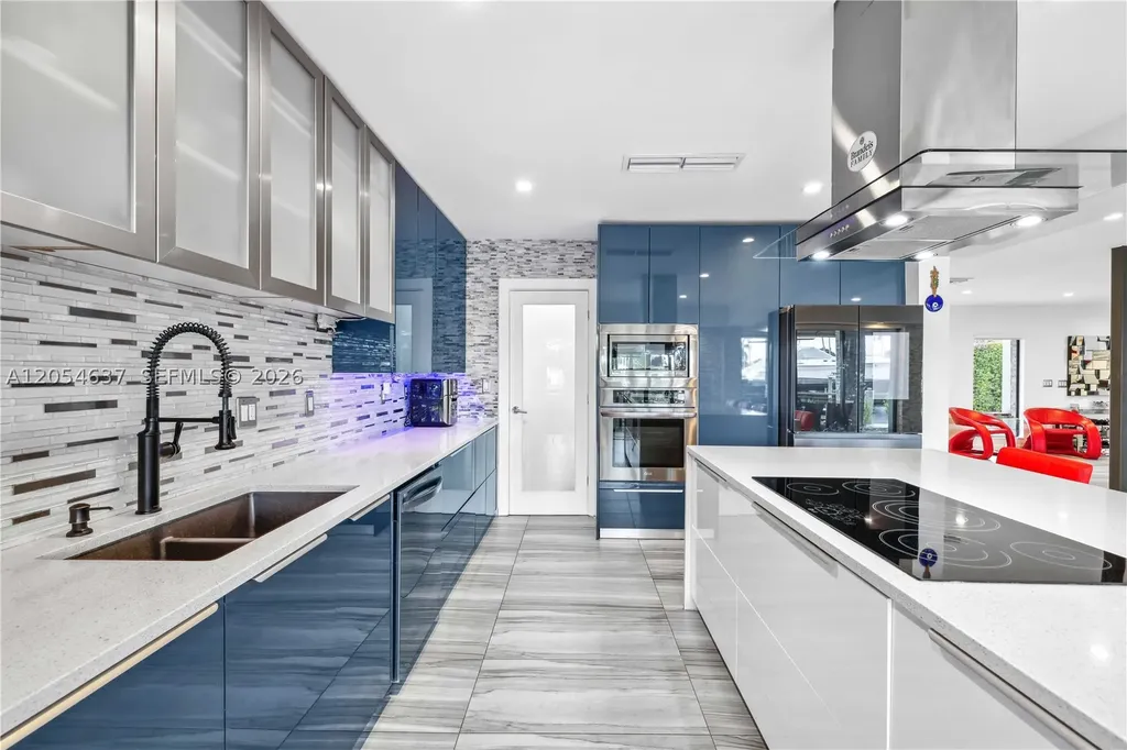 2886 NE 25th Street Fort Lauderdale FL 33305