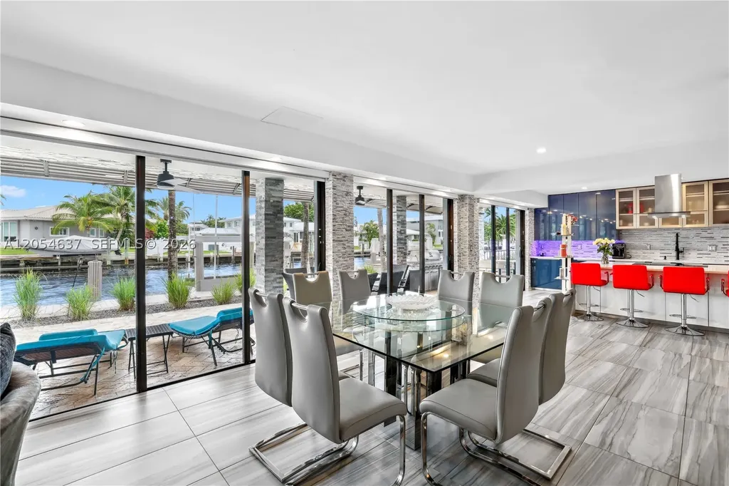 2886 NE 25th Street Fort Lauderdale FL 33305
