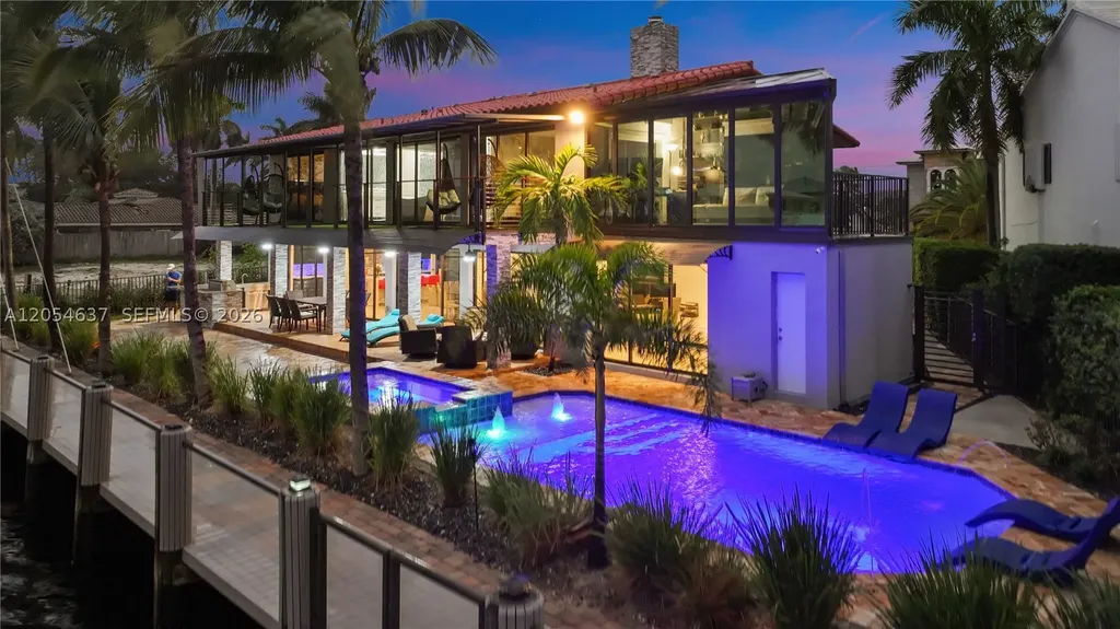 2886 NE 25th Street Fort Lauderdale FL 33305
