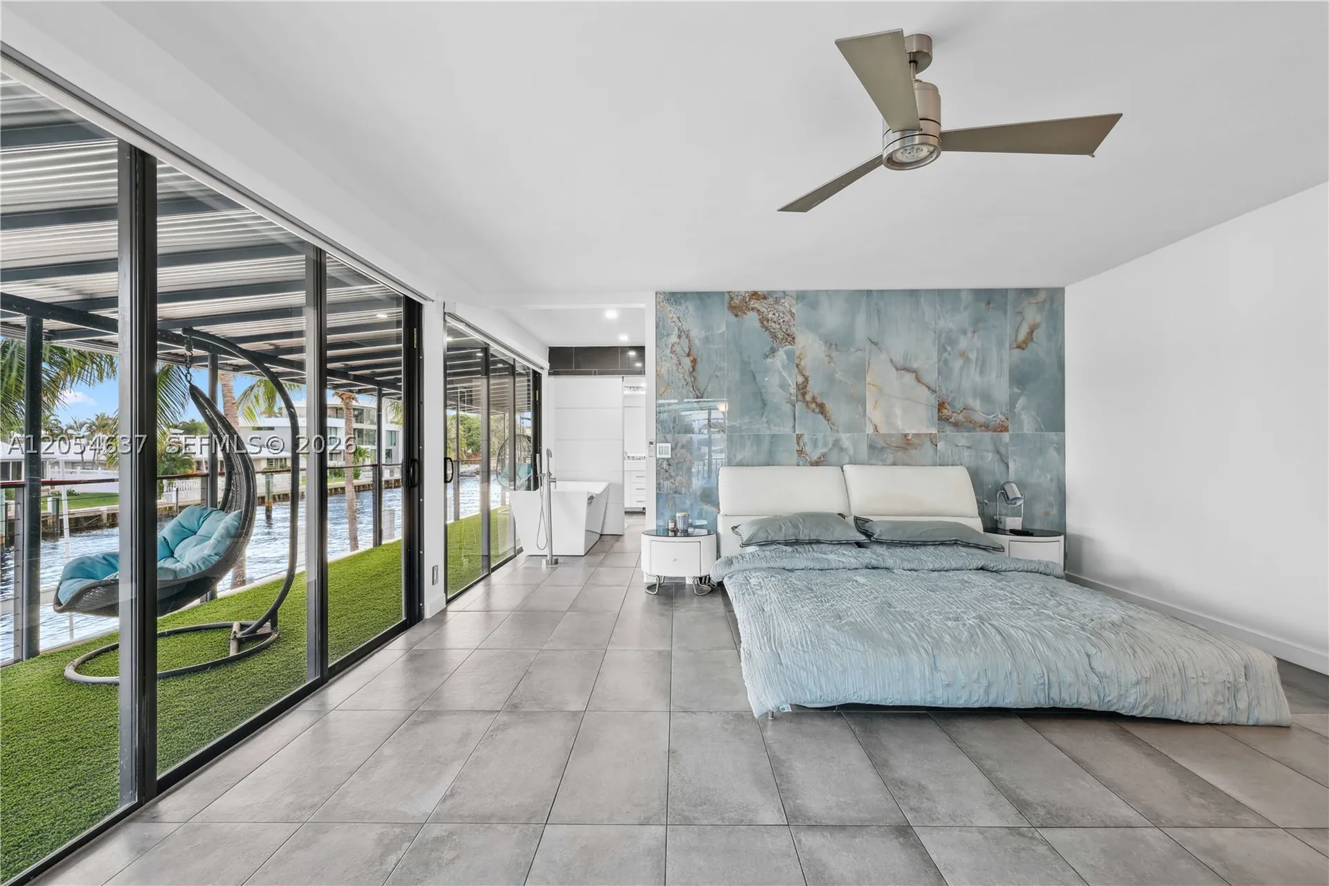 2886 NE 25th Street Fort Lauderdale FL 33305