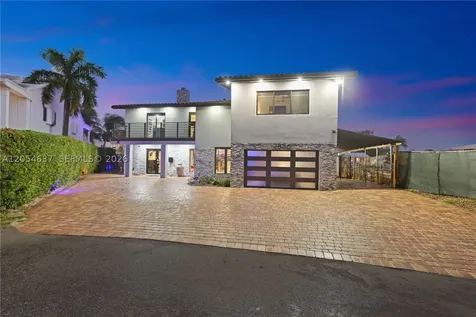 2886 NE 25th Street Fort Lauderdale FL 33305