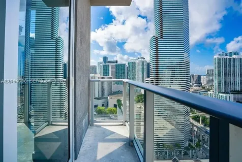 151 SE 1st Street Miami FL 33131