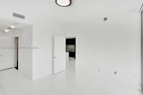 900 Biscayne Boulevard Miami FL 33132