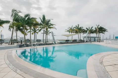 900 Biscayne Boulevard Miami FL 33132