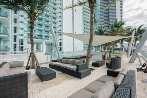 900 Biscayne Boulevard Miami FL 33132