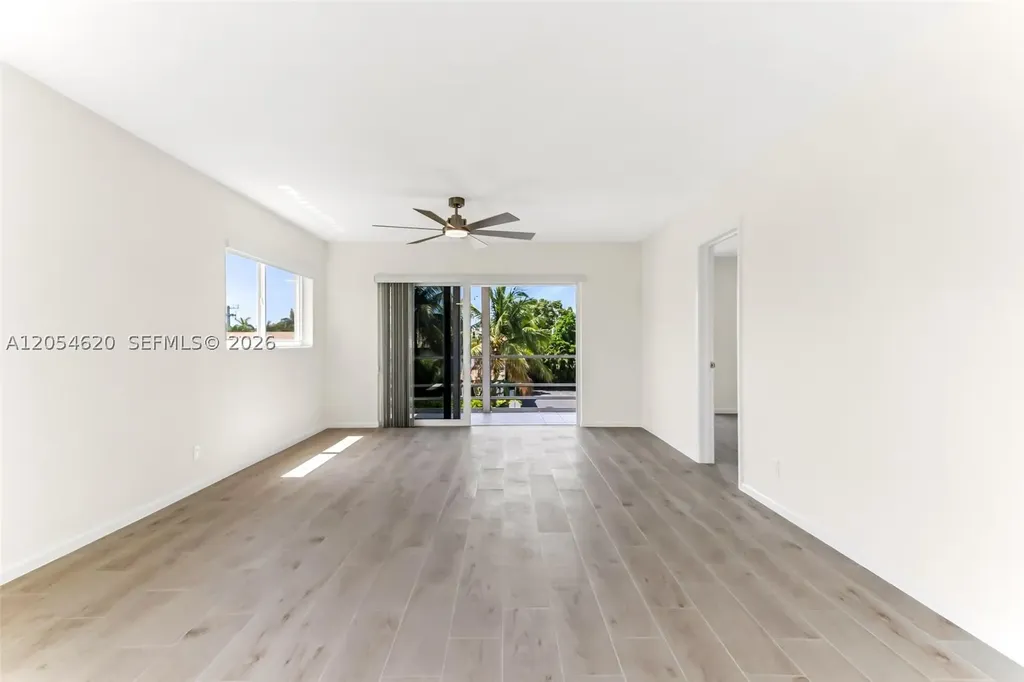 331 SW 8th Street Boca Raton FL 33432