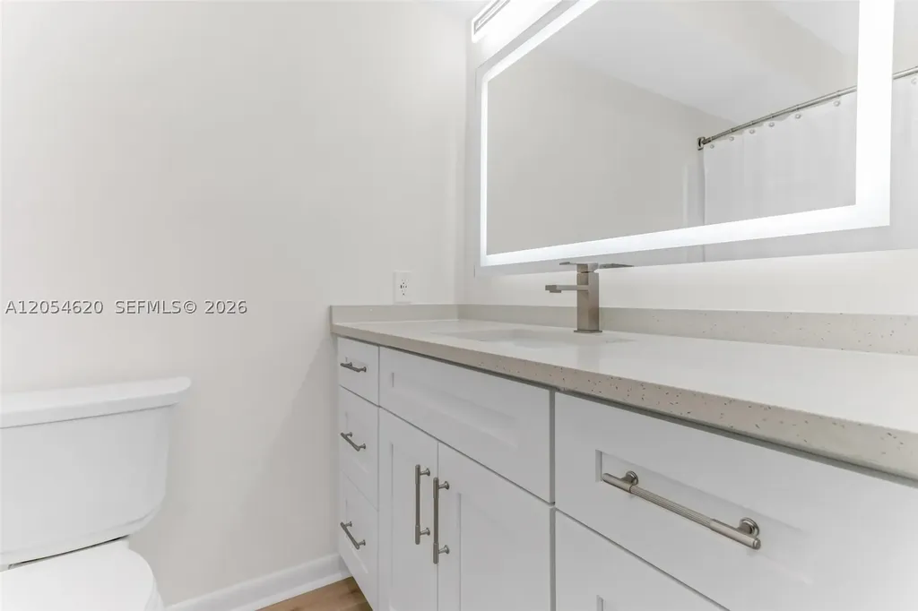 331 SW 8th Street Boca Raton FL 33432