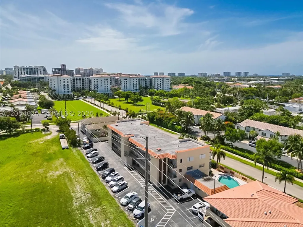 331 SW 8th Street Boca Raton FL 33432