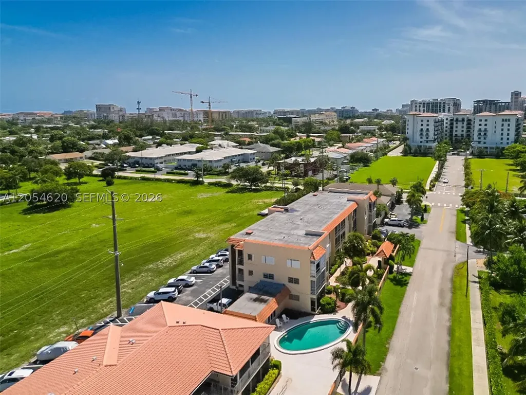 331 SW 8th Street Boca Raton FL 33432