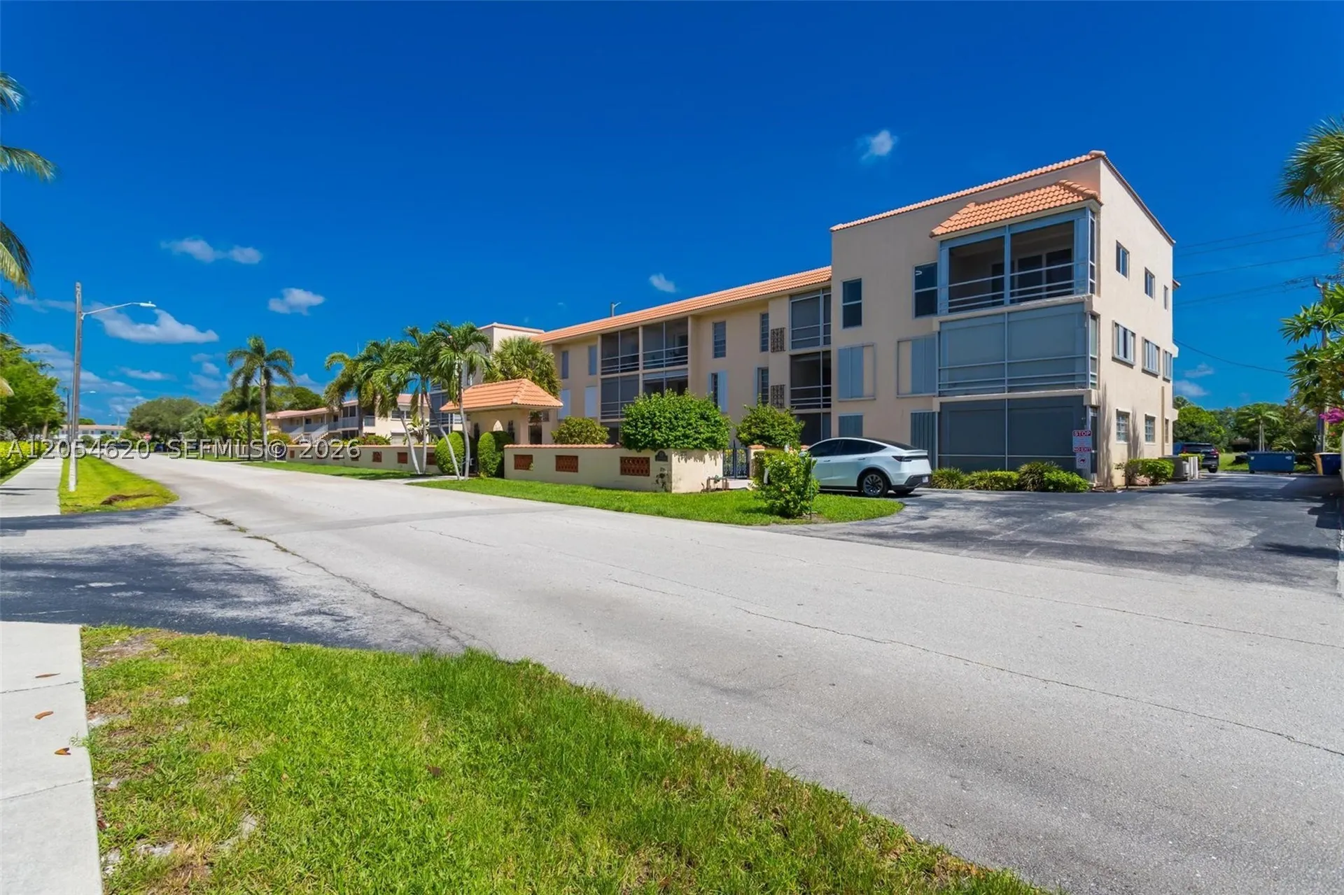 331 SW 8th Street Boca Raton FL 33432
